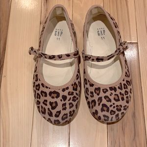 GAP leopard shoes
